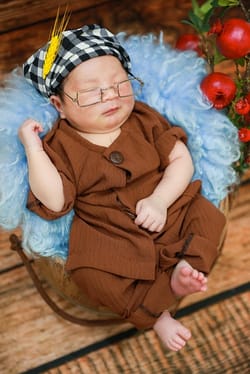 Immigrants who just got citizenship are suddenly pulled from line and sworn in