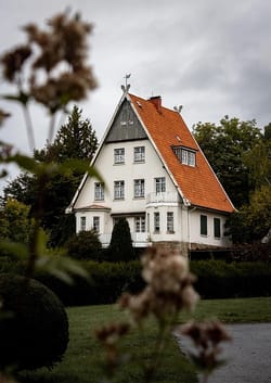 Am I a jerk for putting spikes along my property line?