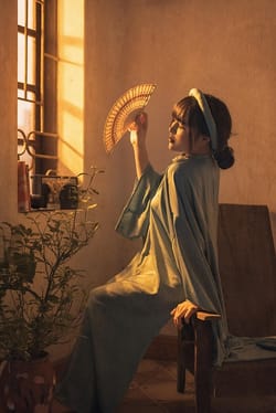 Characters that feel like they were made by fans rather than official creators