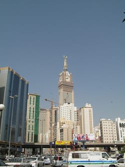 Luigi Mangione appears in NYC court on Dec 8th