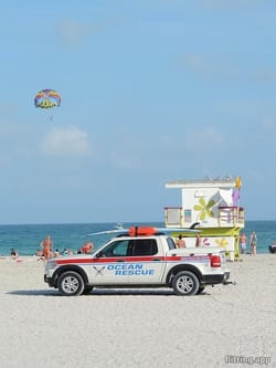 Democrat takes Miami mayor seat after 30 year drought